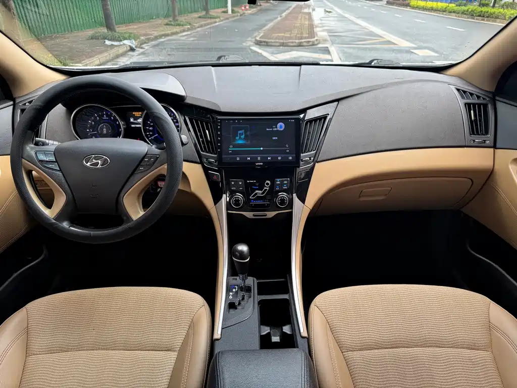 Hyundai Sonata 2013 — фото 10