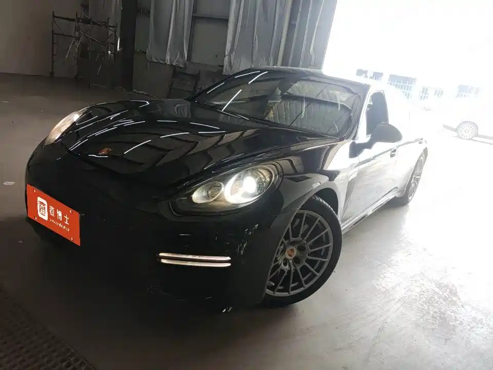 Porsche Panamera 2015 — фото 7