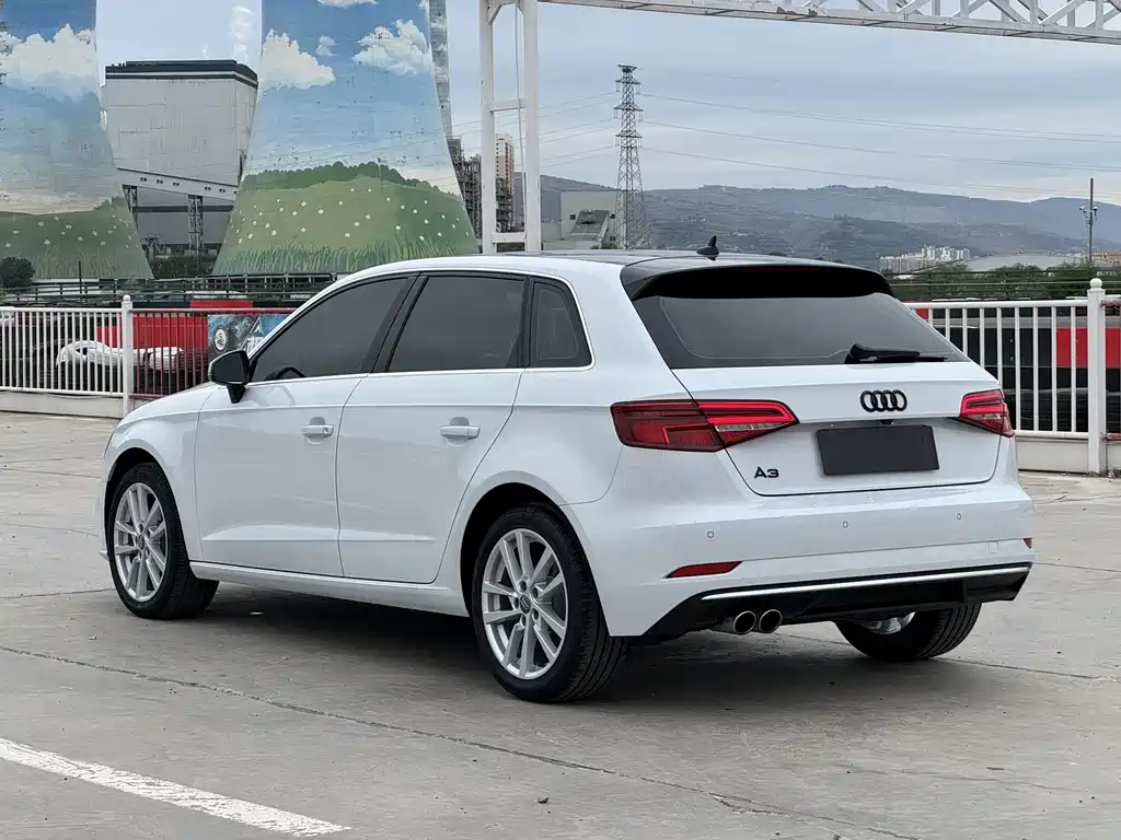 Audi A3 2020 — фото 13