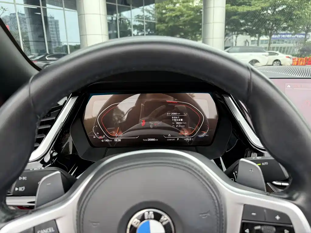 BMW Z4 2021 — фото 10