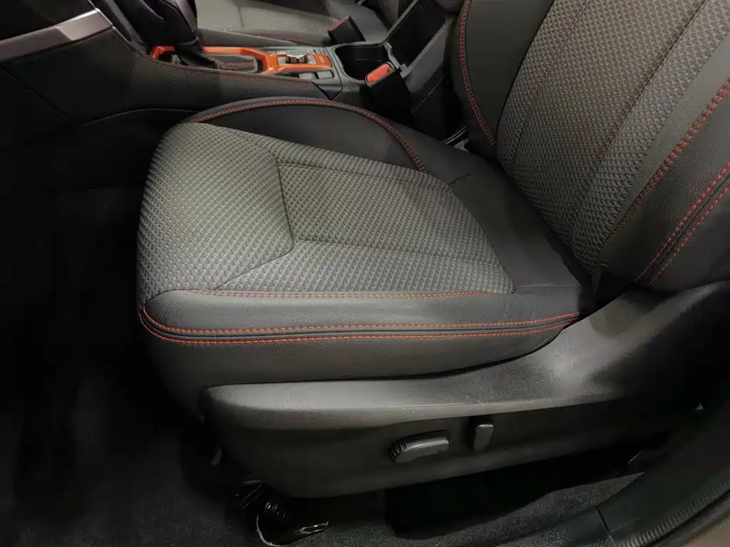 Subaru Forester 2021 — фото 20