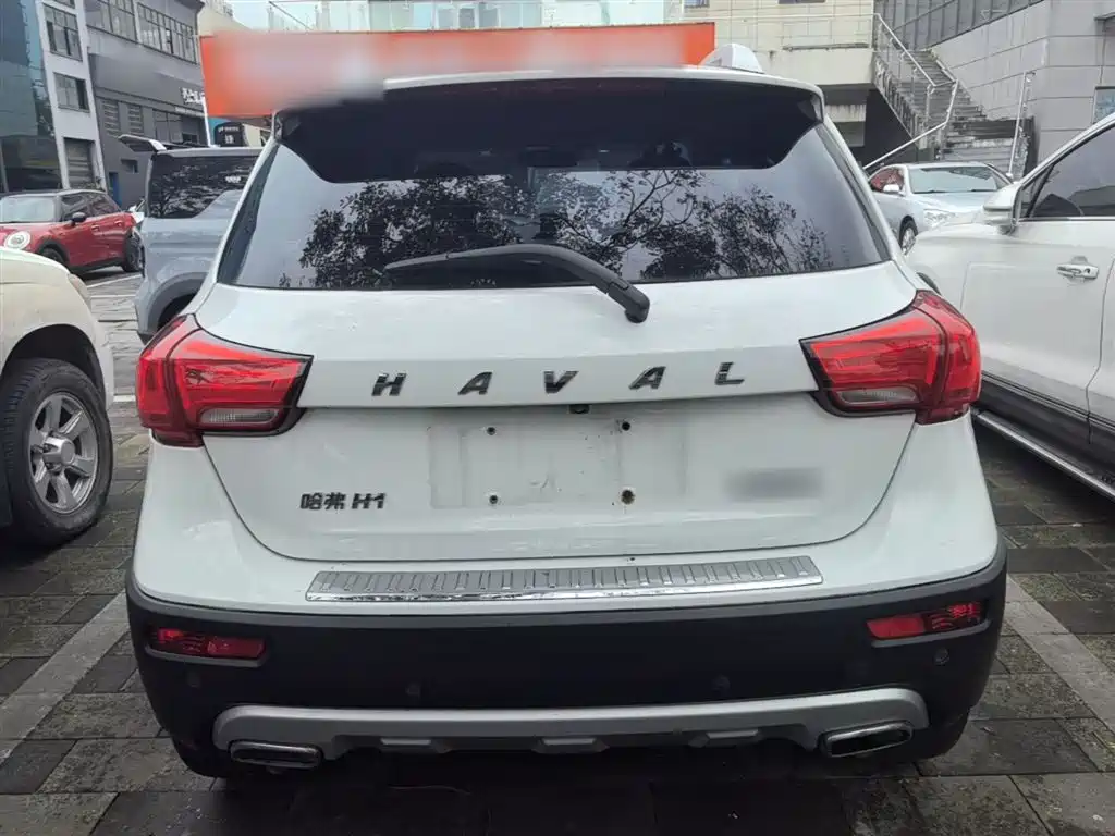 Haval H1 2016 — фото 6