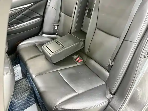 Infiniti Q50L 2018