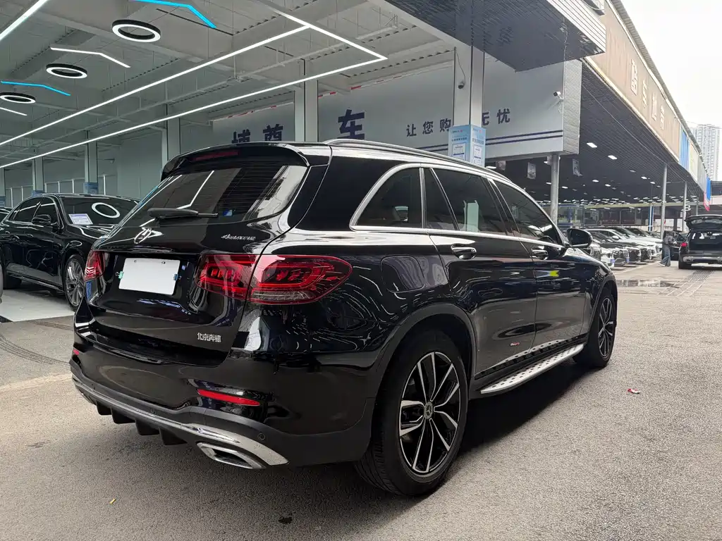 Mercedes-Benz GLC 2021 — фото 18