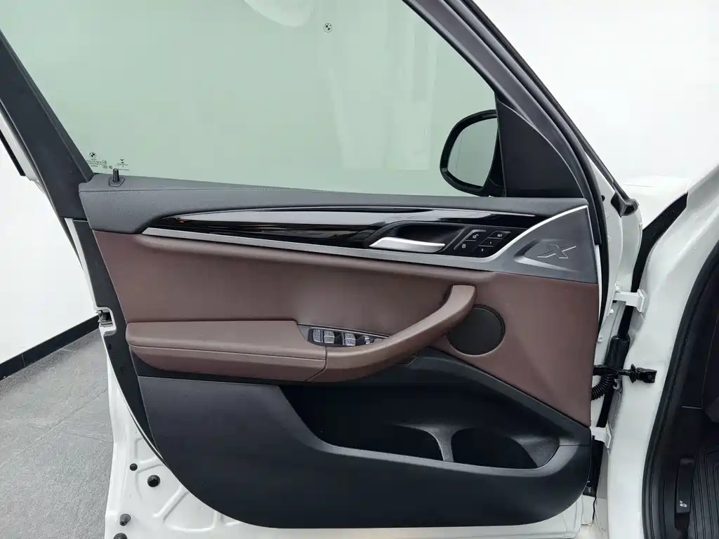 BMW X3 2021 — фото 12