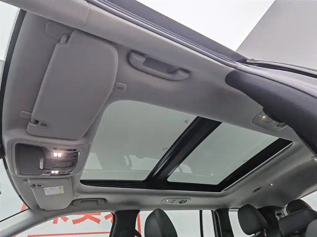 Jeep Grand Commander 2022 — фото 14