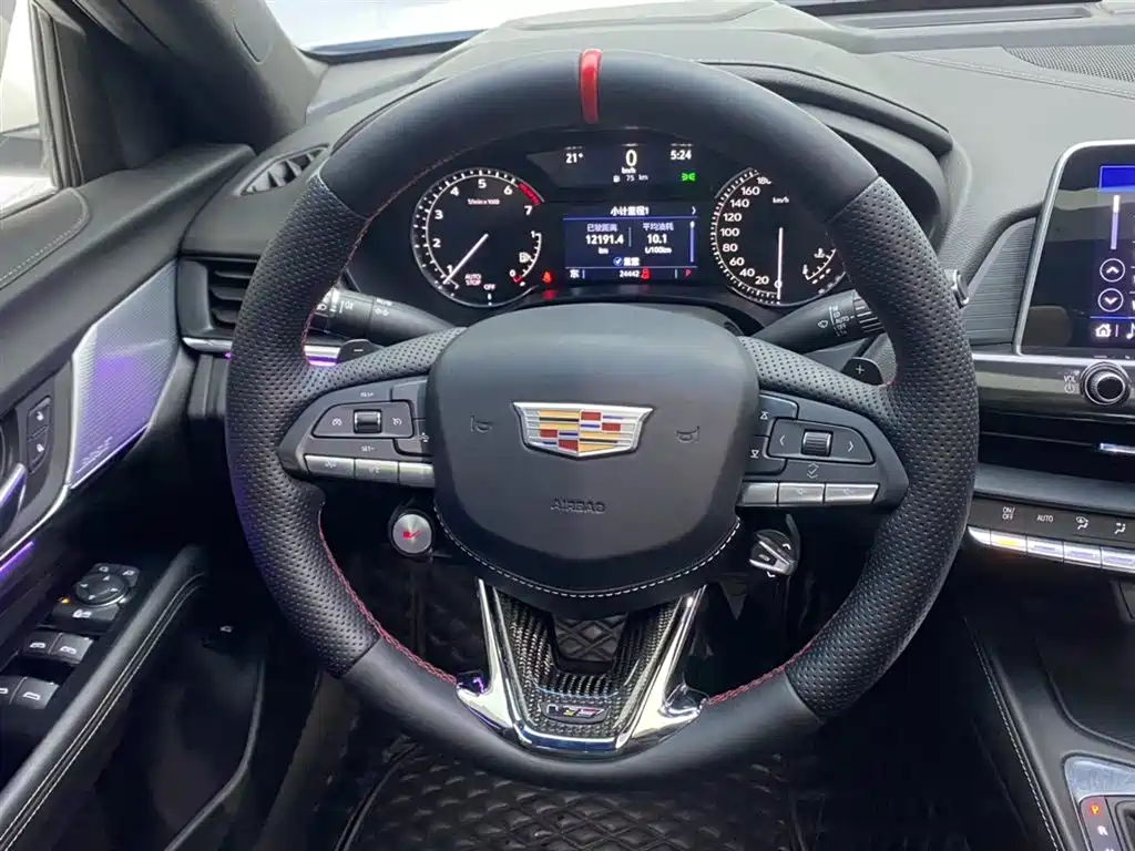 Cadillac CT4 2023 — фото 14