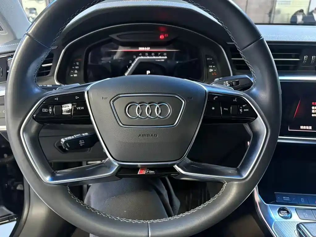 Audi A7L 2023 — фото 6