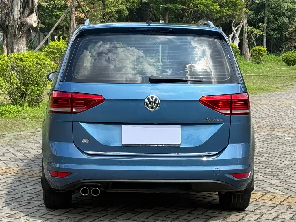 Volkswagen Touran 2018 — фото 9