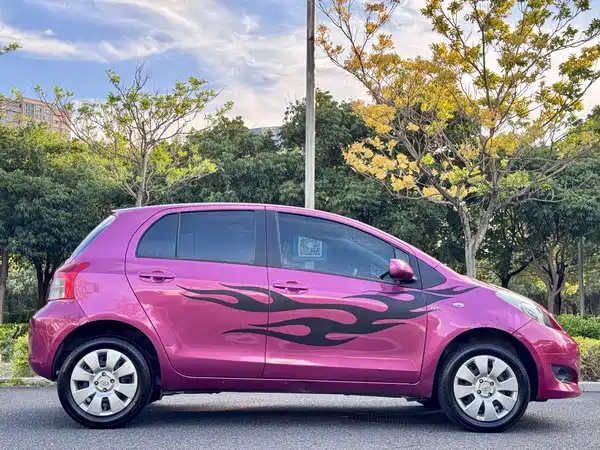 Toyota Yaris 2012