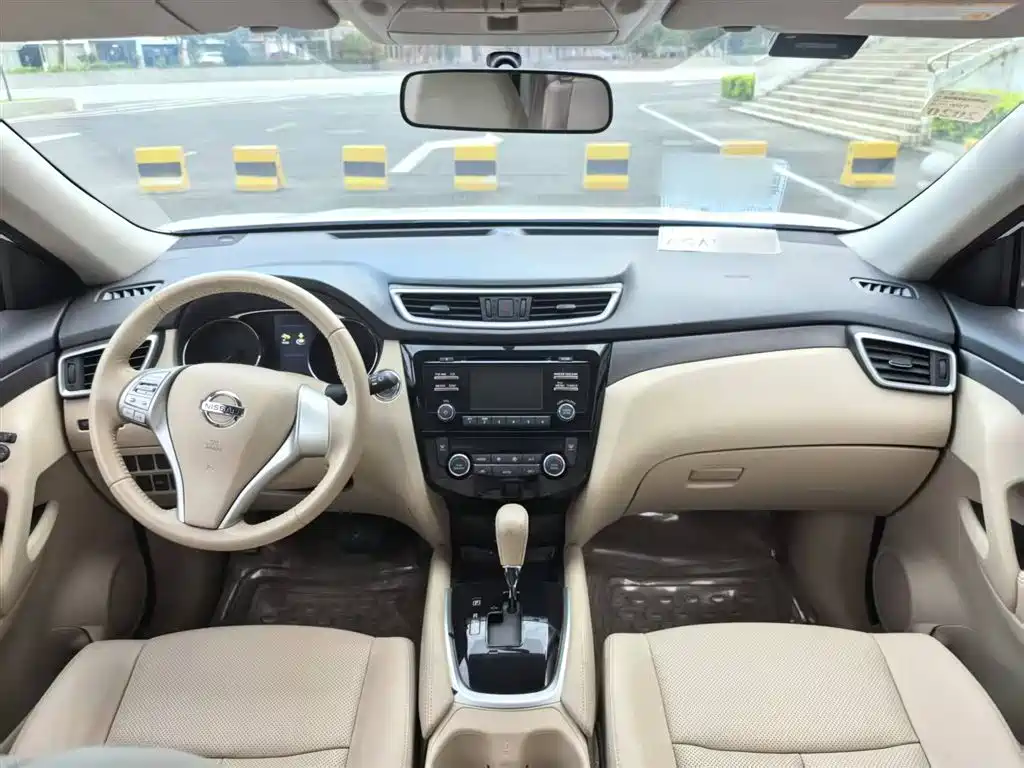 Nissan X-Trail 2016 — фото 10