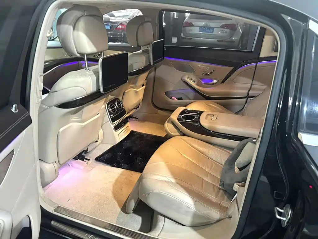Mercedes-Benz Maybach S-Class 2015