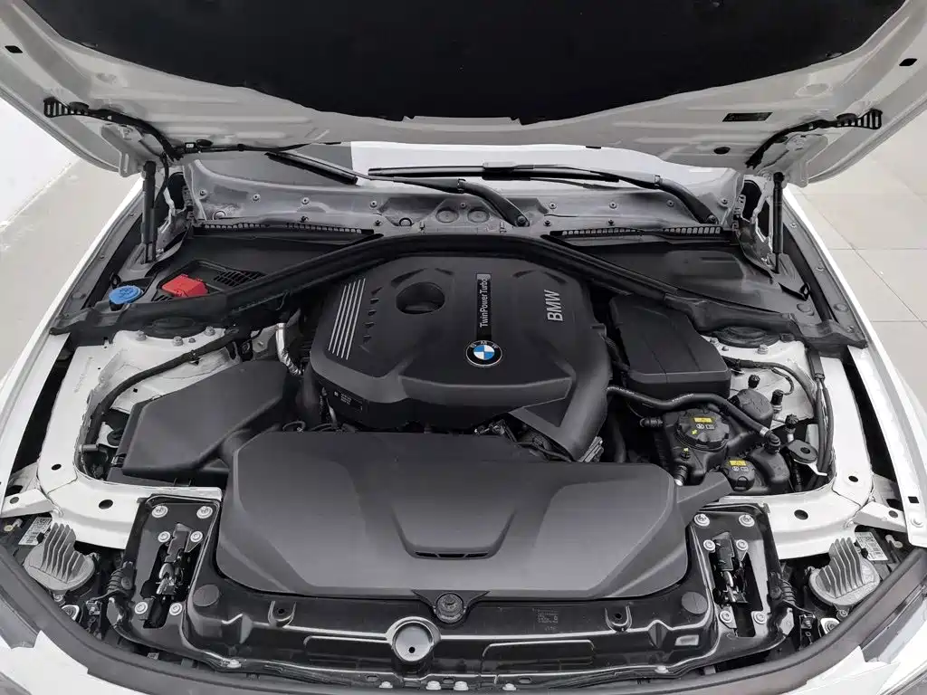 BMW 4 Series 2018 — фото 6