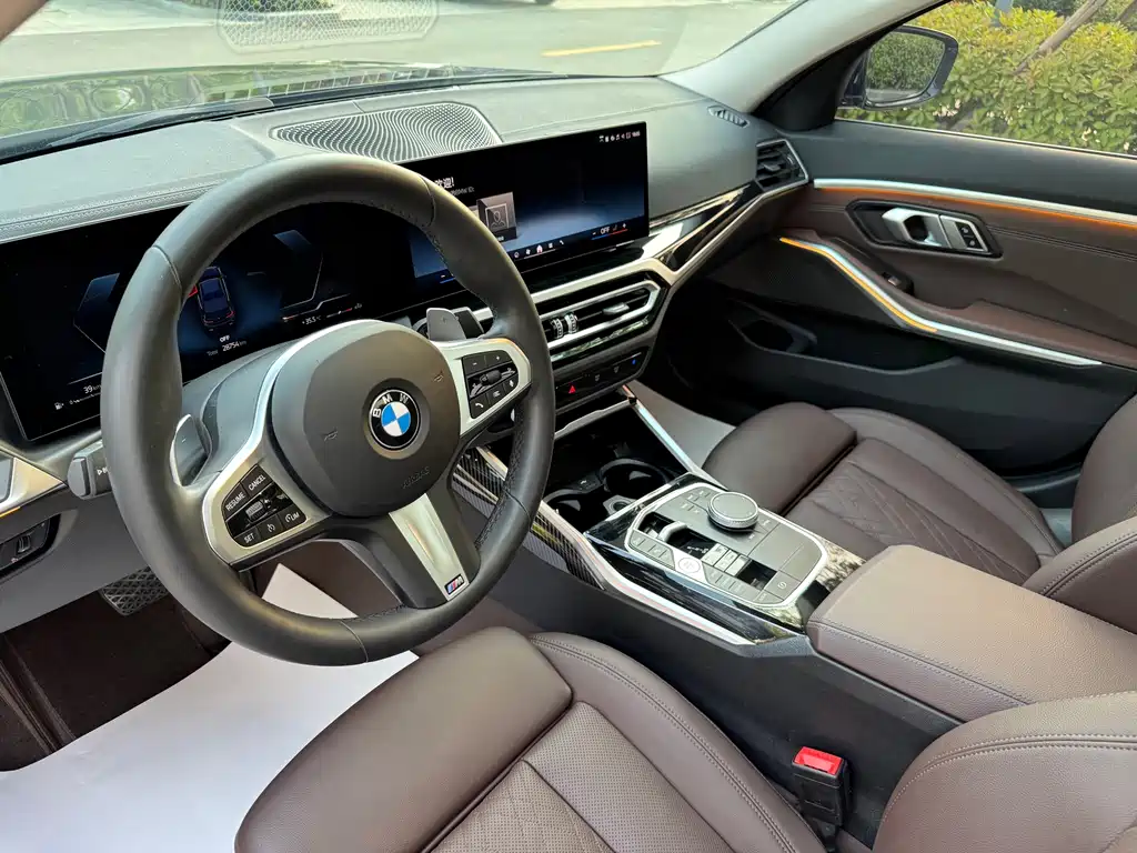 BMW 3 Series 2023 — фото 14