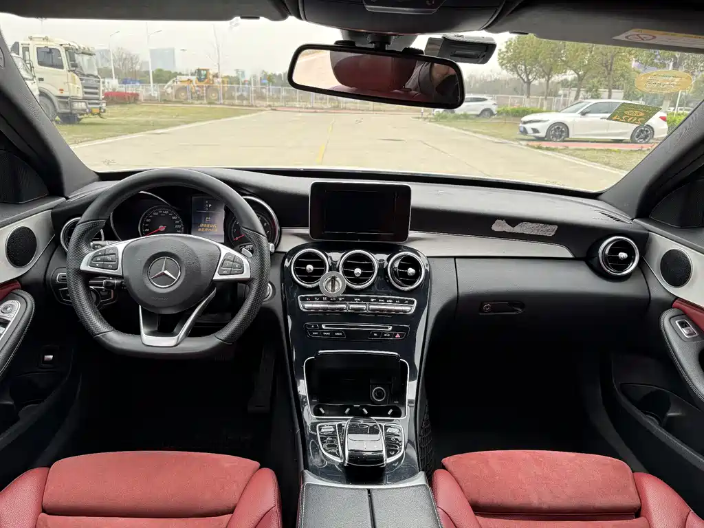 Mercedes-Benz C-Class 2018 — фото 9