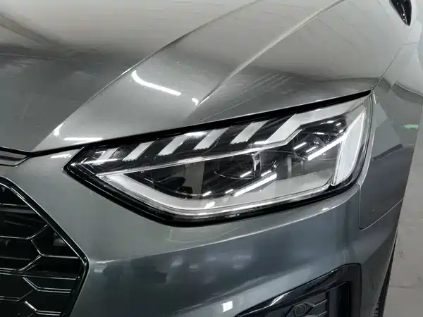 Audi A4L 2023
