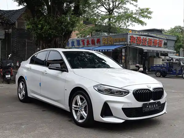 BMW 1 Series 2023