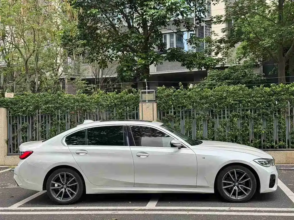 BMW 3 Series 2020 — фото 4