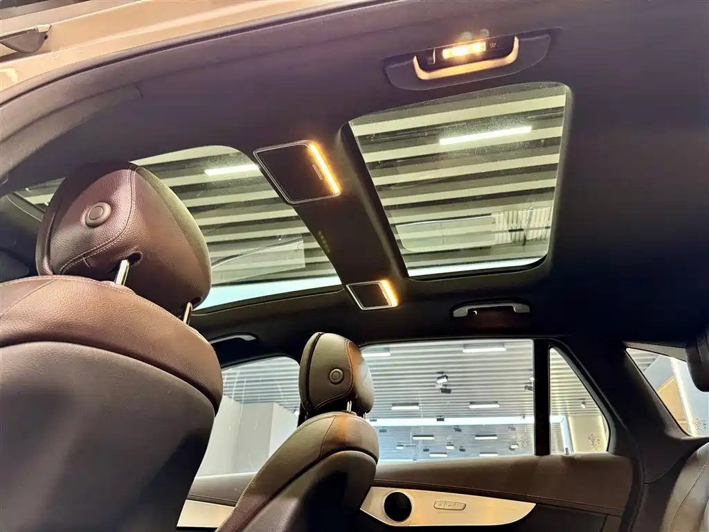 Mercedes-Benz GLC 2021 — фото 27