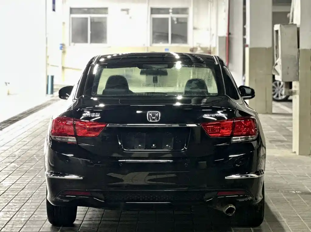 Honda Spirior 2018 — фото 5