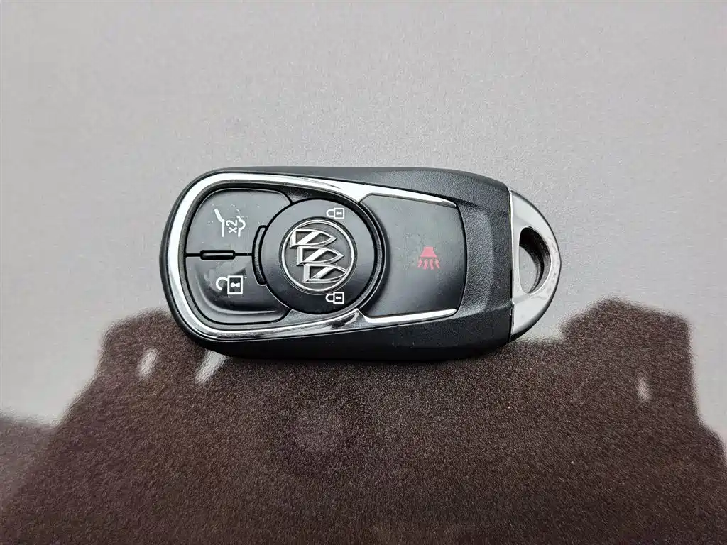 Buick Envision Plus 2018 — фото 19
