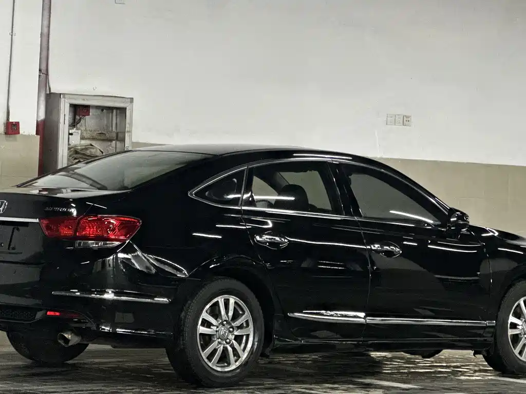 Honda Spirior 2018 — фото 4