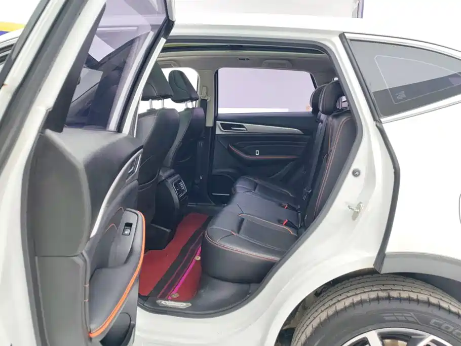 Haval F7 2021 — фото 11