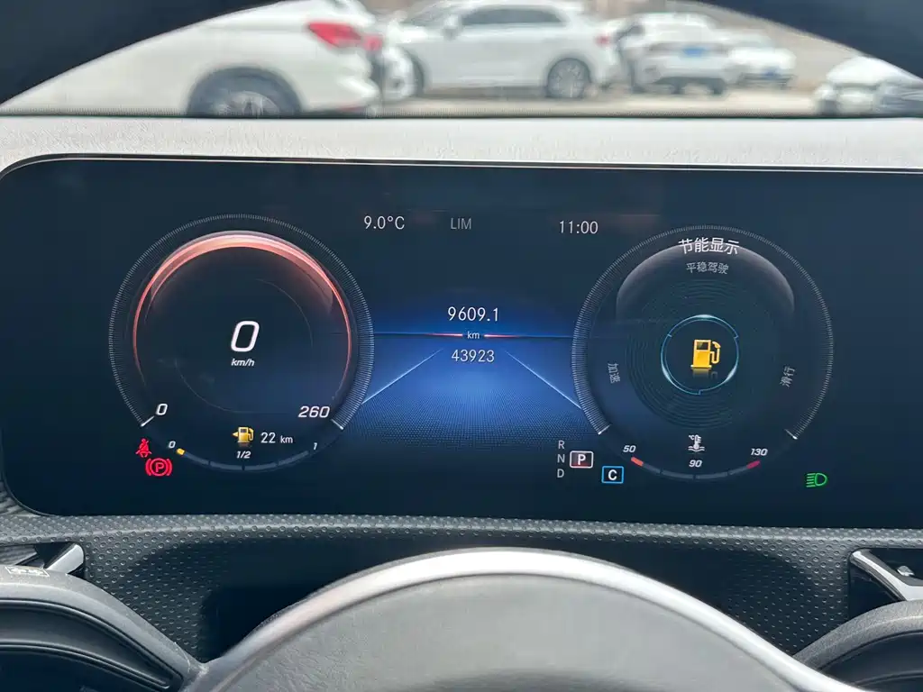 Mercedes-Benz A-Class 2022 — фото 19