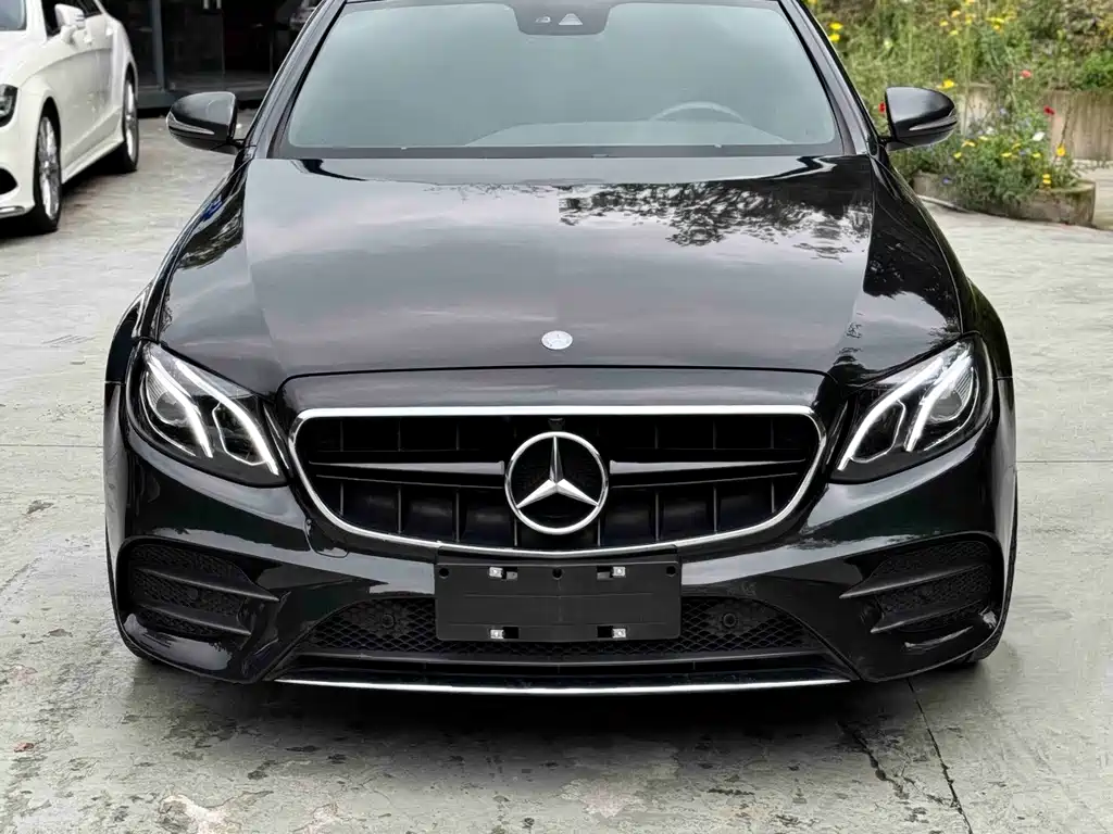Mercedes-Benz E-Class 2017 — фото 3