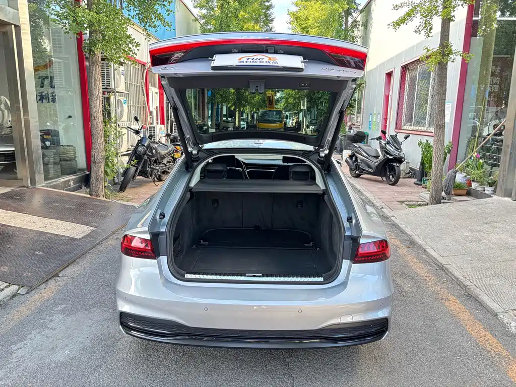Audi A7 2020 — фото 9