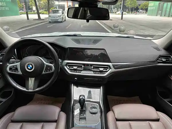 BMW 3 Series 2020