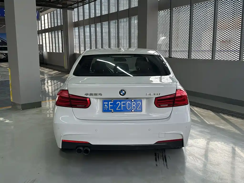 BMW 3 Series 2017 — фото 4