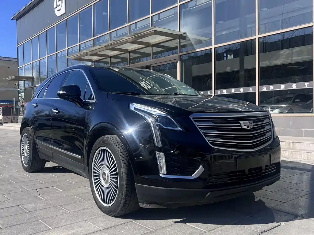 Cadillac XT5 2018 — фото 5