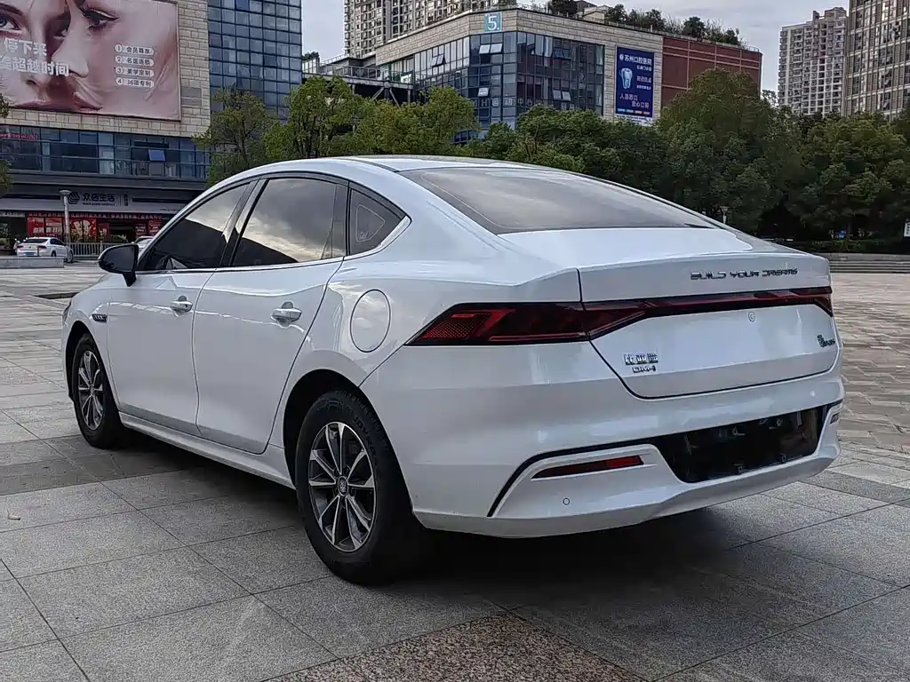 BYD Qin PLUS 2023 — фото 3