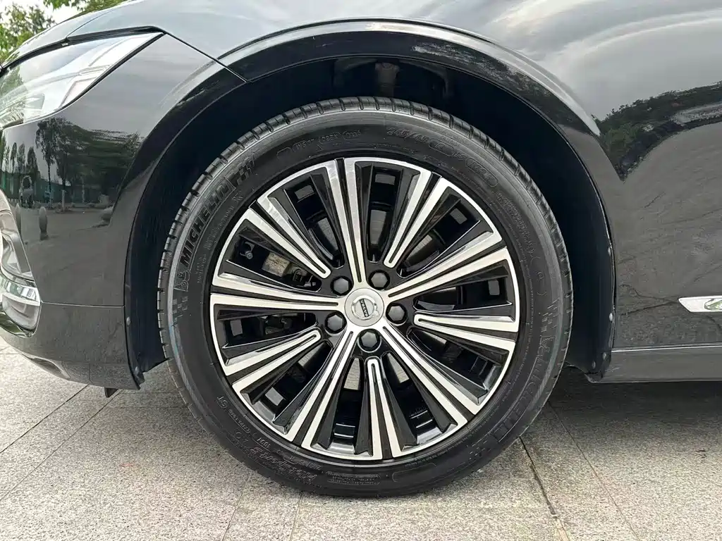 Volvo S90 2021 — фото 15