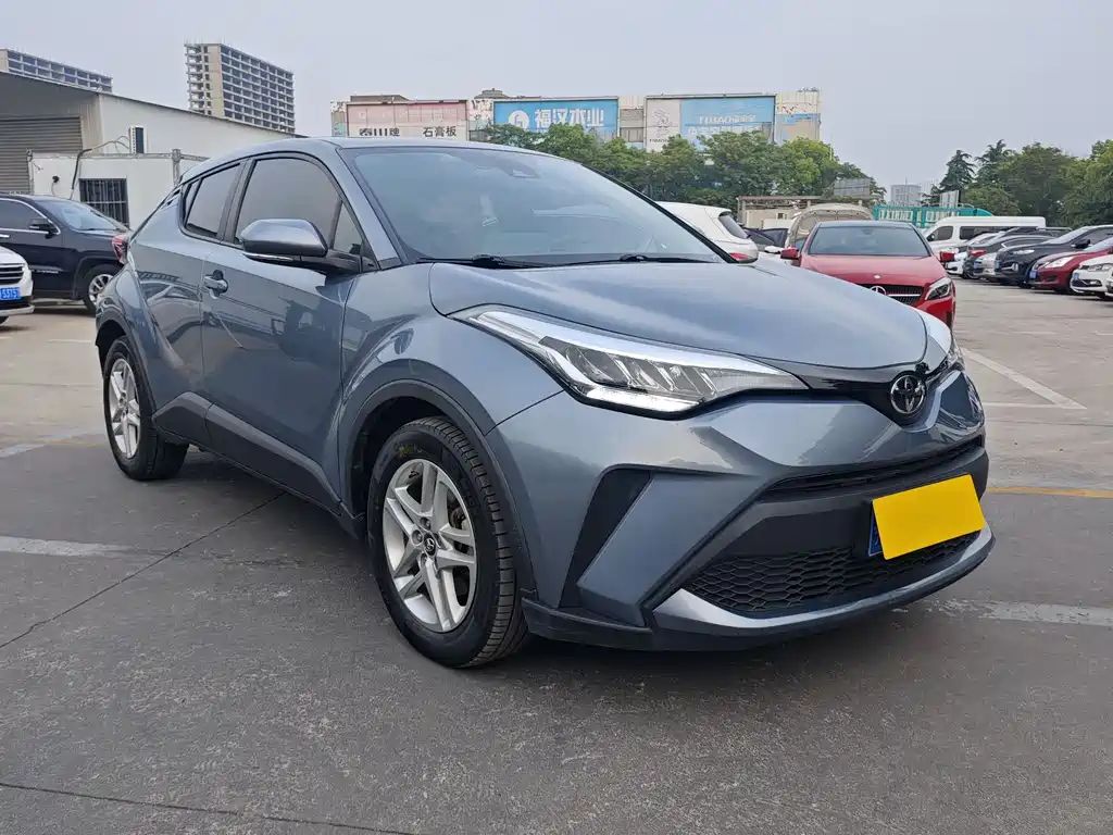 Toyota C-HR 2021 — фото 3
