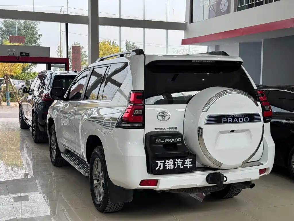 Toyota Prado 2018 — фото 4