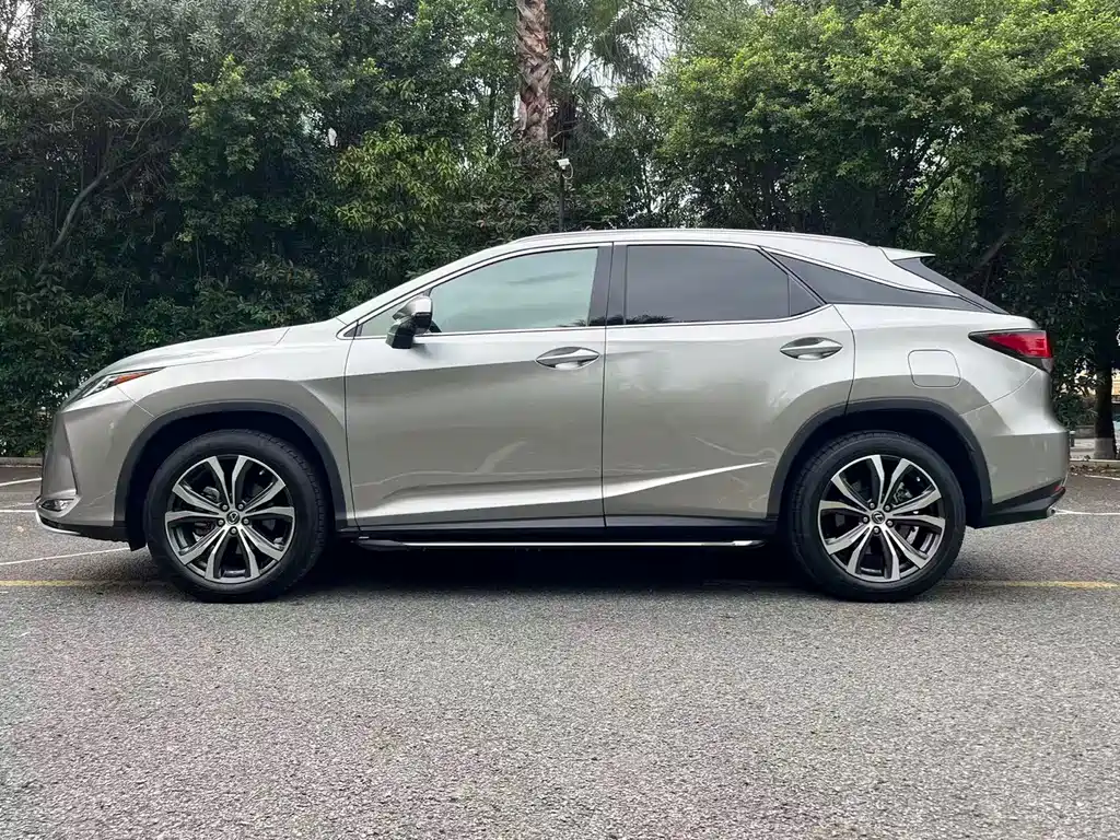 Lexus RX 2021 — фото 10