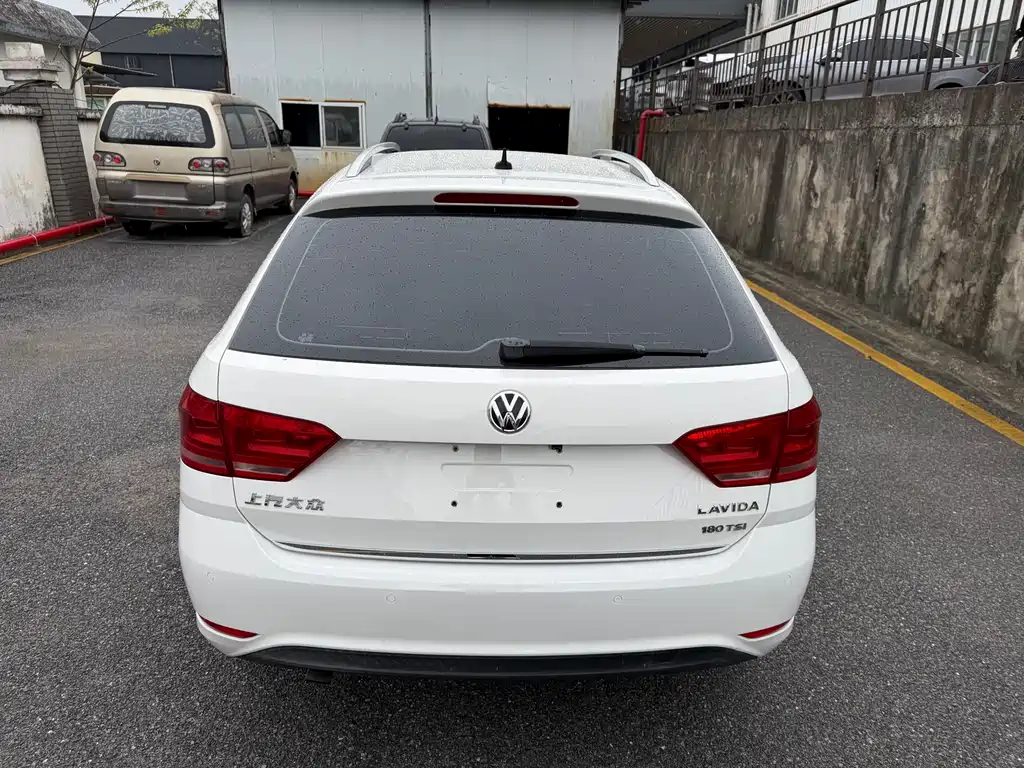 Volkswagen Gran Lavida 2018 — фото 6