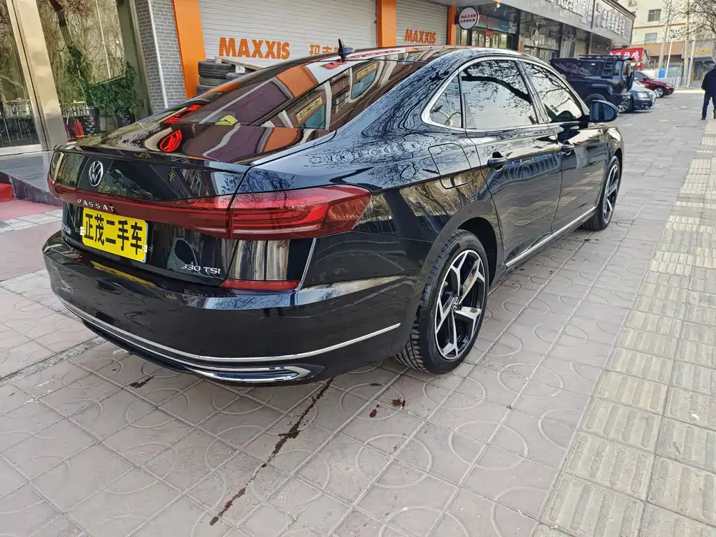 Volkswagen Passat 2023 — фото 10