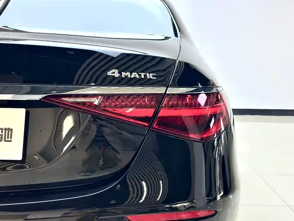 Mercedes-Benz S-Class 2021
