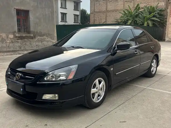 Honda Accord 2004