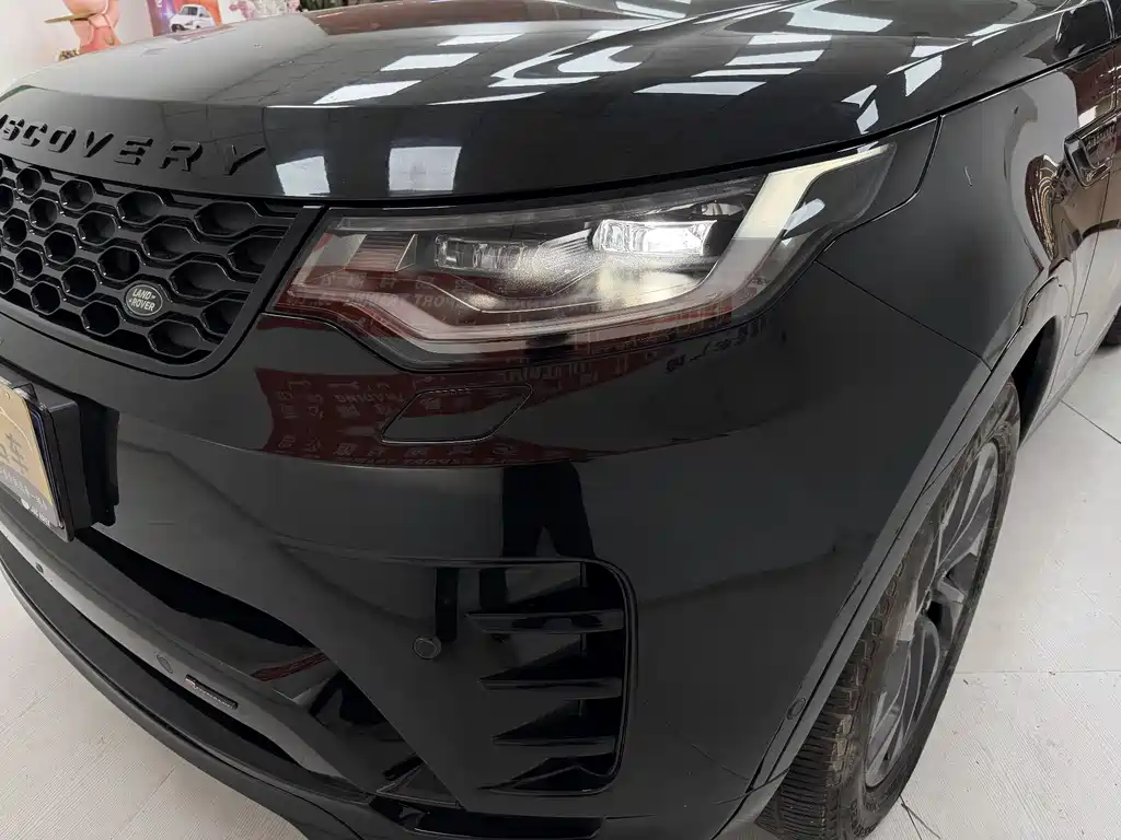 Land Rover Discovery 2022 — фото 17