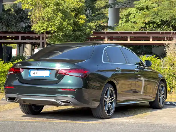 Mercedes-Benz E-Class 2021