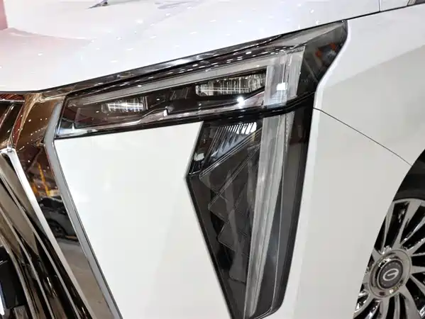 GAC Trumpchi M8 2023