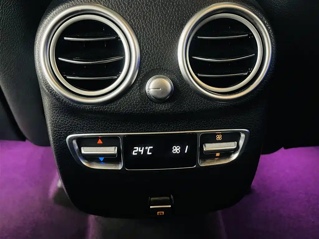 Mercedes-Benz GLC 2021 — фото 16
