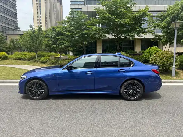 BMW 3 Series 2020