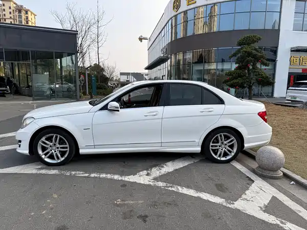 Mercedes-Benz C-Class 2013