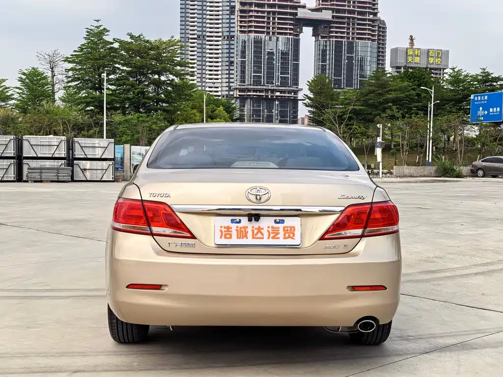 Toyota Camry 2009 — фото 15