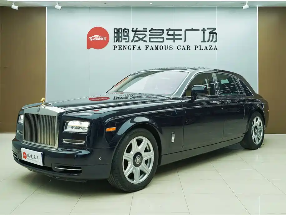 Rolls-Royce Phantom 2013 — фото 1